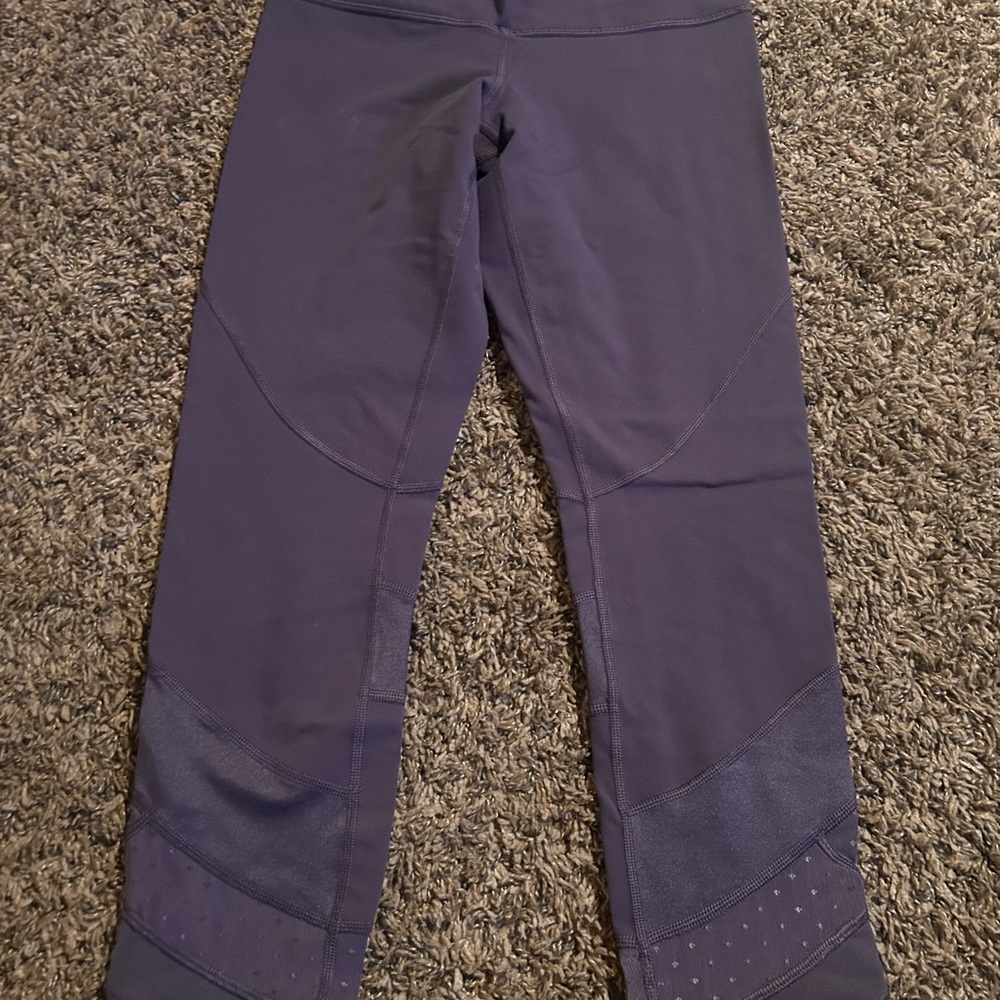 Lululemon crop leggings